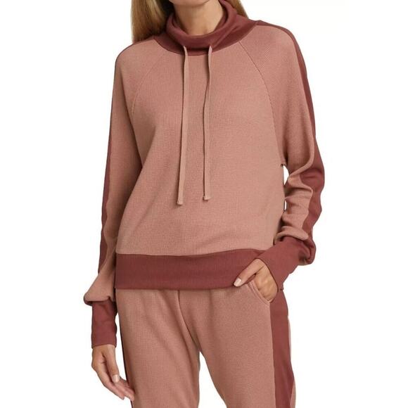 Monrow Tops - Monrow Funnel Neck Shirt Sweatshirt Top Dry Rose Color Size XL Women's Revolve